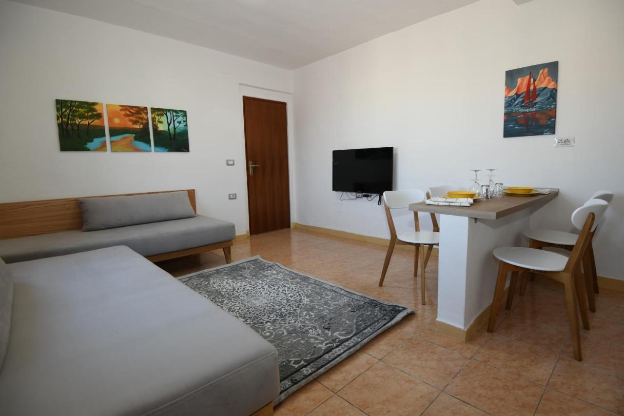 Rondine Studio Apartment Tirana Esterno foto